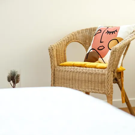 Moderne, Stylee Et Confortable En Centre منزل للإقامة